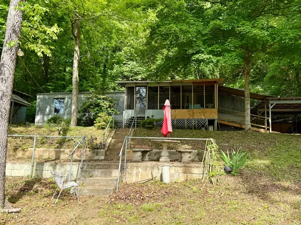 1105 Mockingbird Dr, Ragland, AL 35131