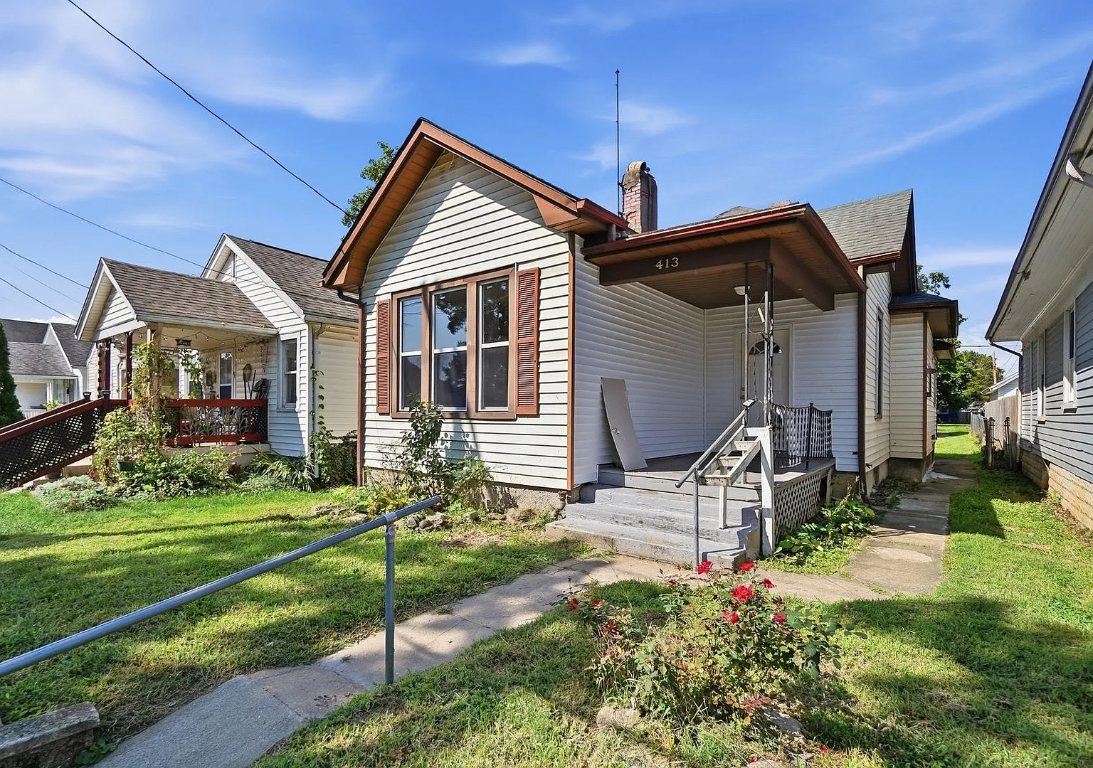 Three Bedroom Home in Hamilton! — Photo 2
