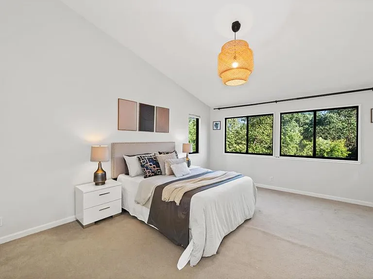 1545 Camden Village Cir — Photo 23