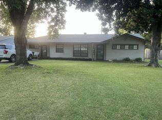 115 Redbud Dr, Leland, MS 38756