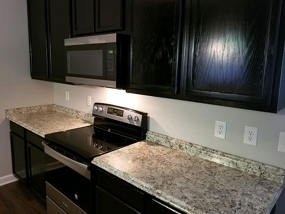 4th image of 21313 Pecan St