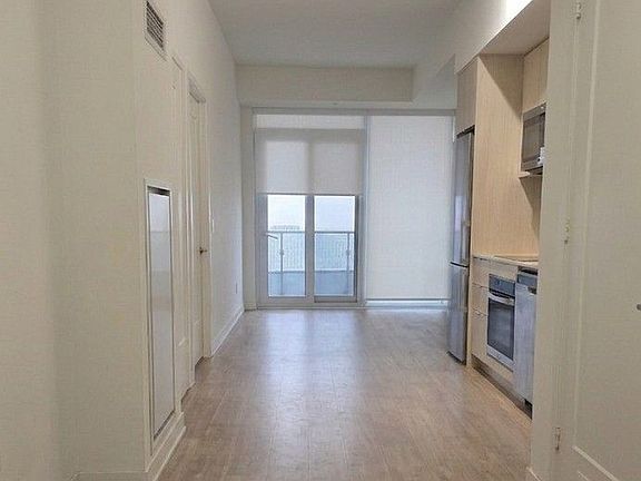 3rd image of 70 Princess St #1706
