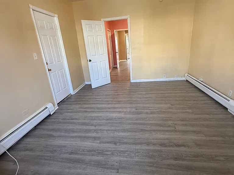 290 Ege Ave #1 — Photo 6