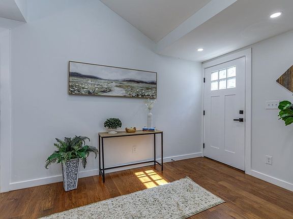 5th image of 88 Hunt Road