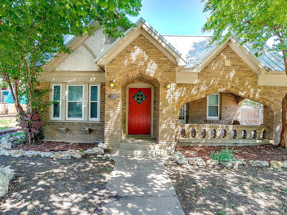 1st image of 3951 Meadowbrook Dr