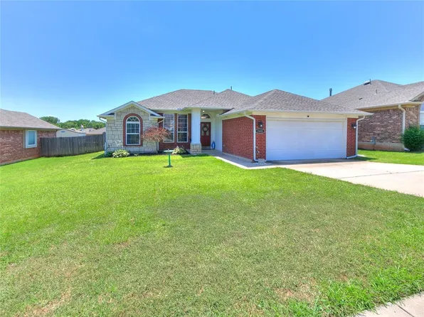 2420 Arbor Dr, Norman, OK 73071