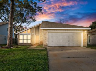 10530 Rippling Fields Dr, Houston, TX 77064