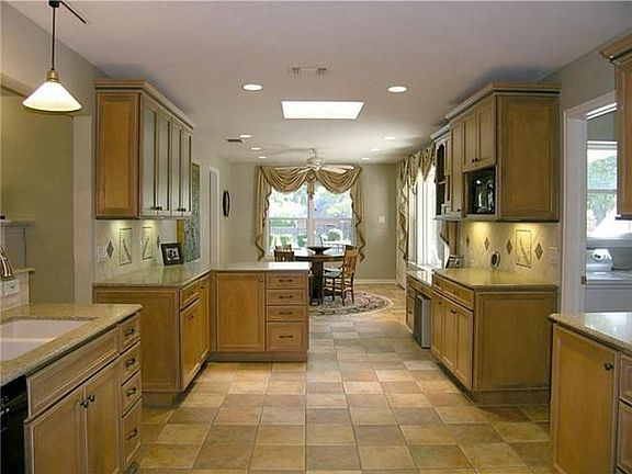 5th image of 3503 Hidden Pines Ct