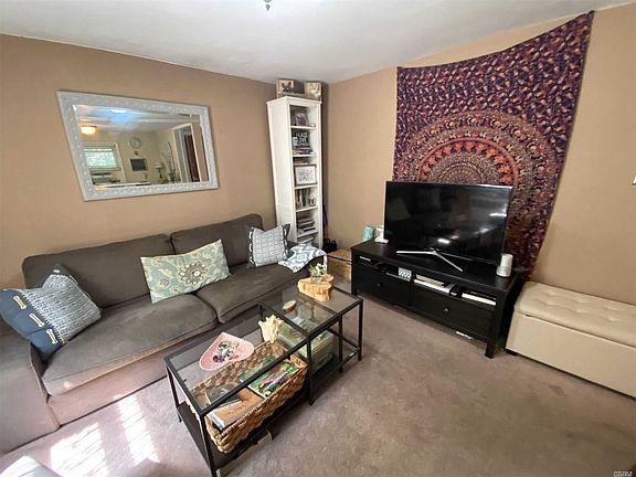 4th image of 111 Prime Ave APT 2
