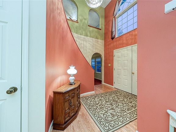 2nd image of 248 Jaclyn Dr