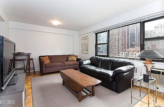 2nd image of 335 E 51st St APT 11D
