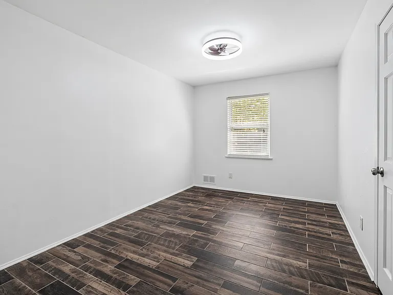 5929 Canterview Dr — Photo 29