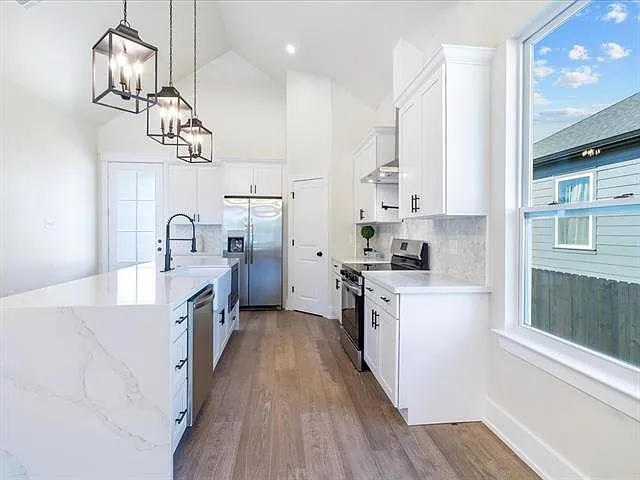 416 Trudeau Dr — Photo 13