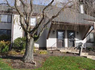 328 Alpine Ct, Stanhope, NJ 07874