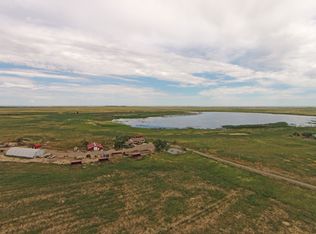 41901 Bush Rd, Avondale, CO 81022