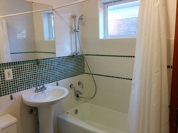 2nd image of 323 Burkhardt Ct Lowr 1