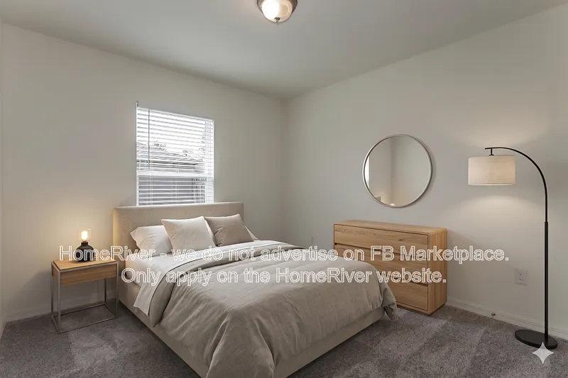 3 bed, 2.0 bath, 1650 sqft, $1,795 — Photo 4