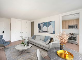 220 E 72nd St #15A1, New York, NY 10021