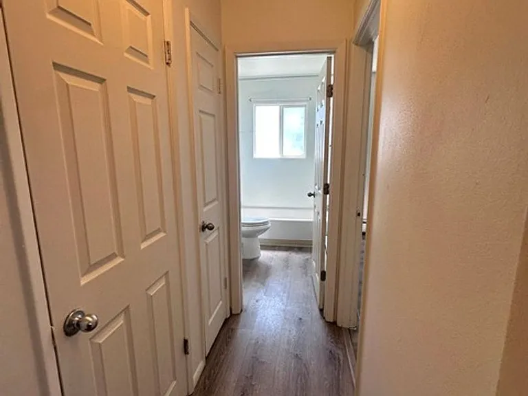2544 Union St — Photo 71