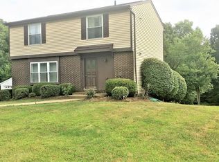 134 Coralberry Dr, Beaver Falls, PA 15010