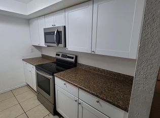 18202 N Cave Creek Rd APT 232, Phoenix, AZ 85032