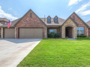 7917 N 144th East Ave, Owasso, OK 74055