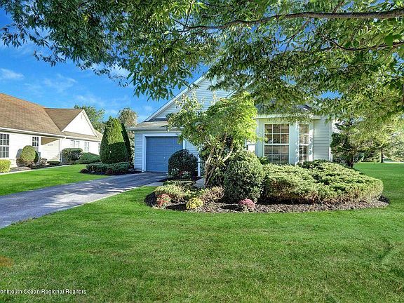 2nd image of 2404 Crisfield Cir