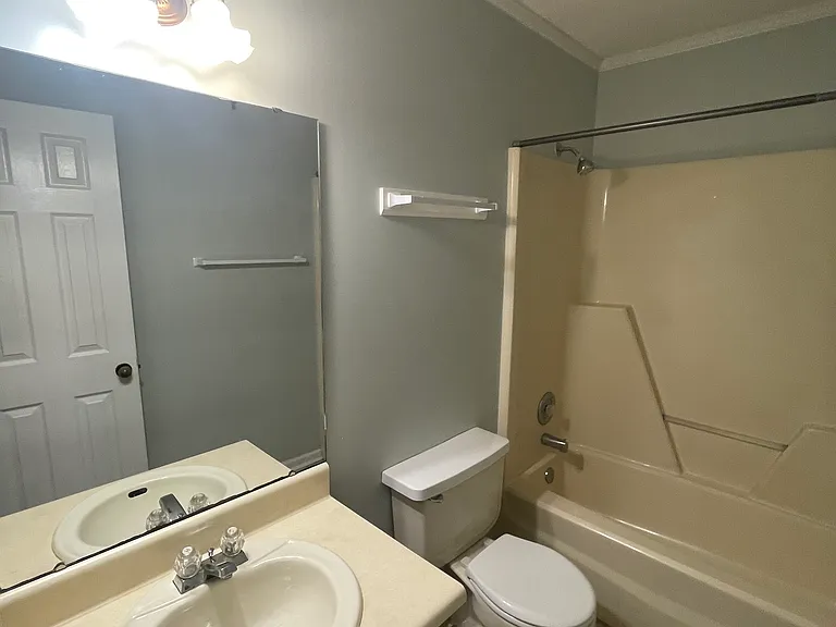 106 Boyce Rd — Photo 6