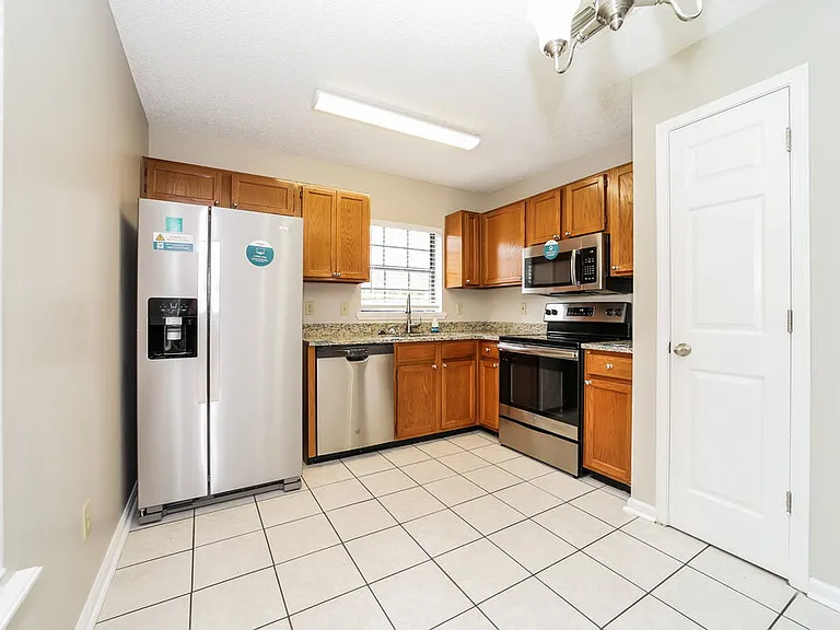 10871 Copper Creek Ct — Photo 8