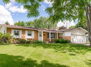 1010 Glidden Ave, Dekalb, IL 60115