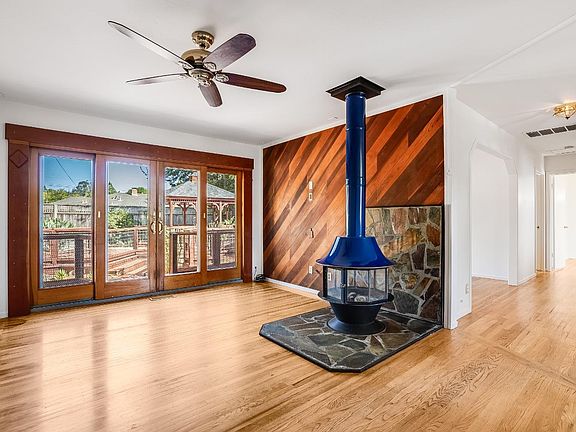 5th image of 3037 Midway Drive