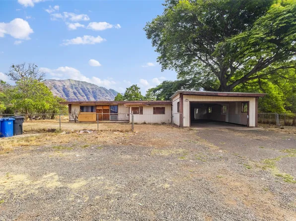85-090 Farrington Hwy APT A, Waianae, HI 96792