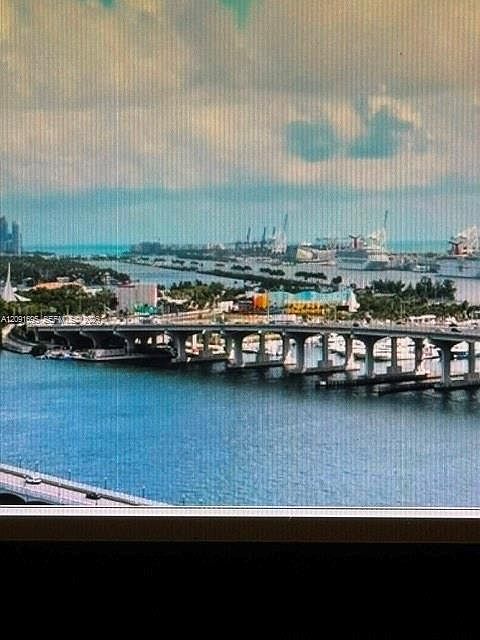 1st image of 1717 N Bayshore Dr APT 3246