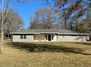 8712 E Fox Rd, Orange, TX 77632