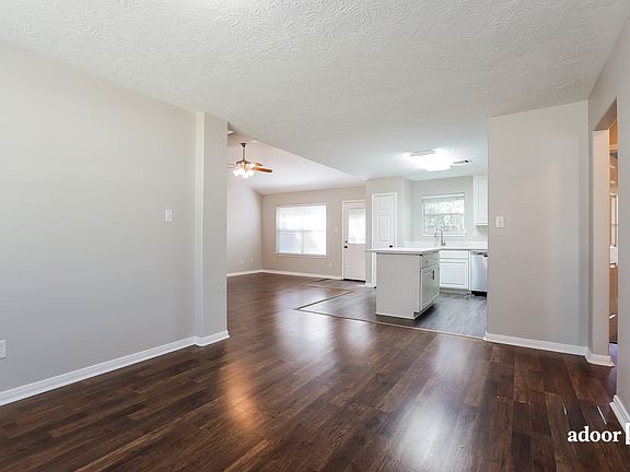 5th image of 16346 Many Trees Ln