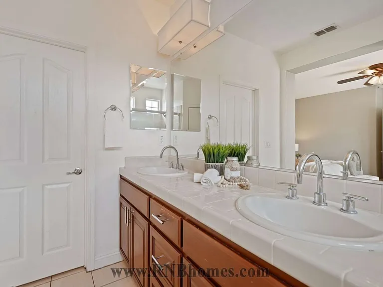 170 Martis Valley Cir — Photo 24