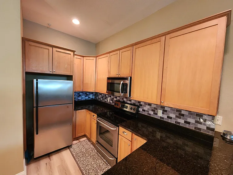 415 Saint Francis St #117 — Photo 12