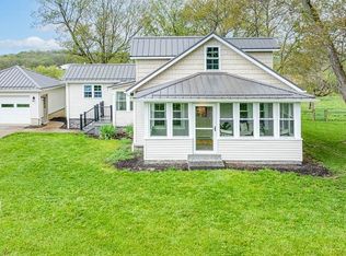6103 Grafton Rd, Leetonia, OH 44431