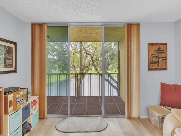 3361 NW 47th Terrace #231, Lauderdale Lakes, FL 33319