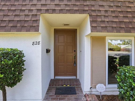 5th image of 828 E Highland Ave