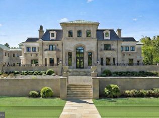 2801 Riverton Rd, Cinnaminson, NJ 08077