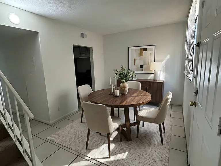 3239 Justina Rd #7 — Photo 11