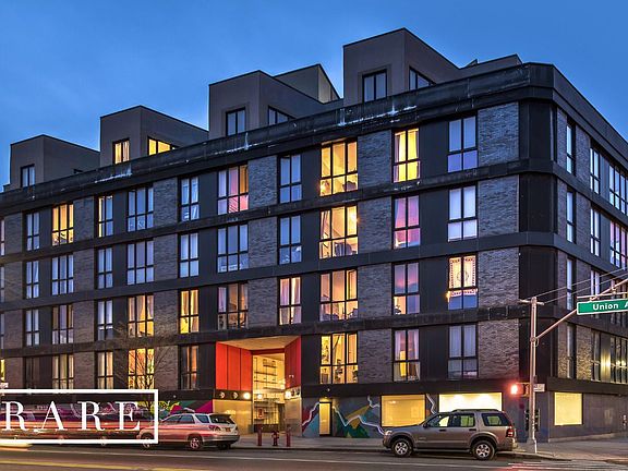 5th image of 385 Union Ave Ph K