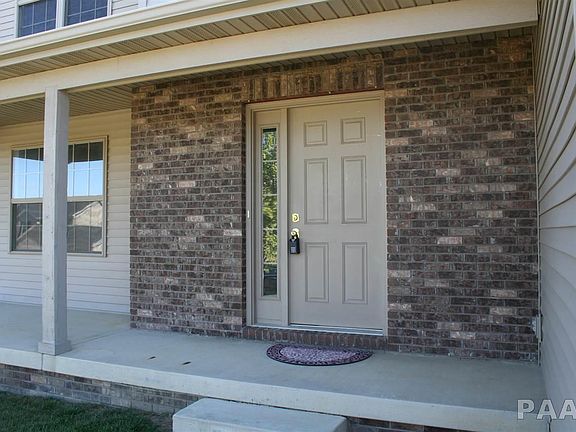 3rd image of 9710 N Megan Ct