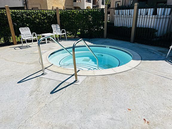 5th image of 10766 Dabney Dr APT 30