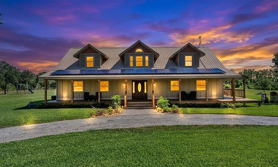1st image of 339 Mini Ranch Rd
