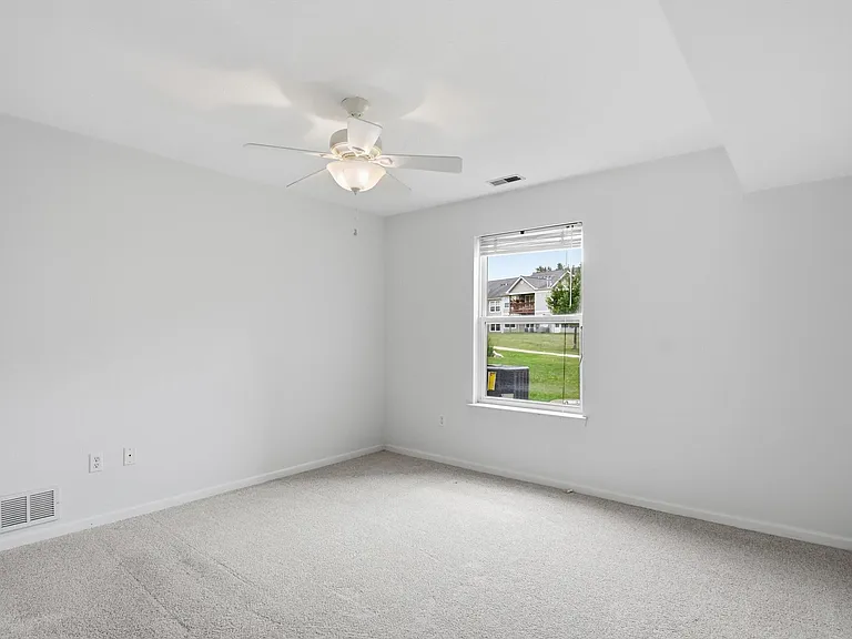 1335 Millbrook Trl — Photo 27