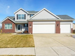 9265 Meadowview Dr, Davison, MI 48423