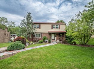 1080 Old Post Rd, South Park, PA 15129