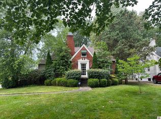 3689 Forest Cir, Paducah, KY 42001